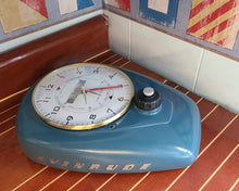 Load image into Gallery viewer, 1946-47 Evinrude Zephyr 5.4hp Fuel Tank Clock
